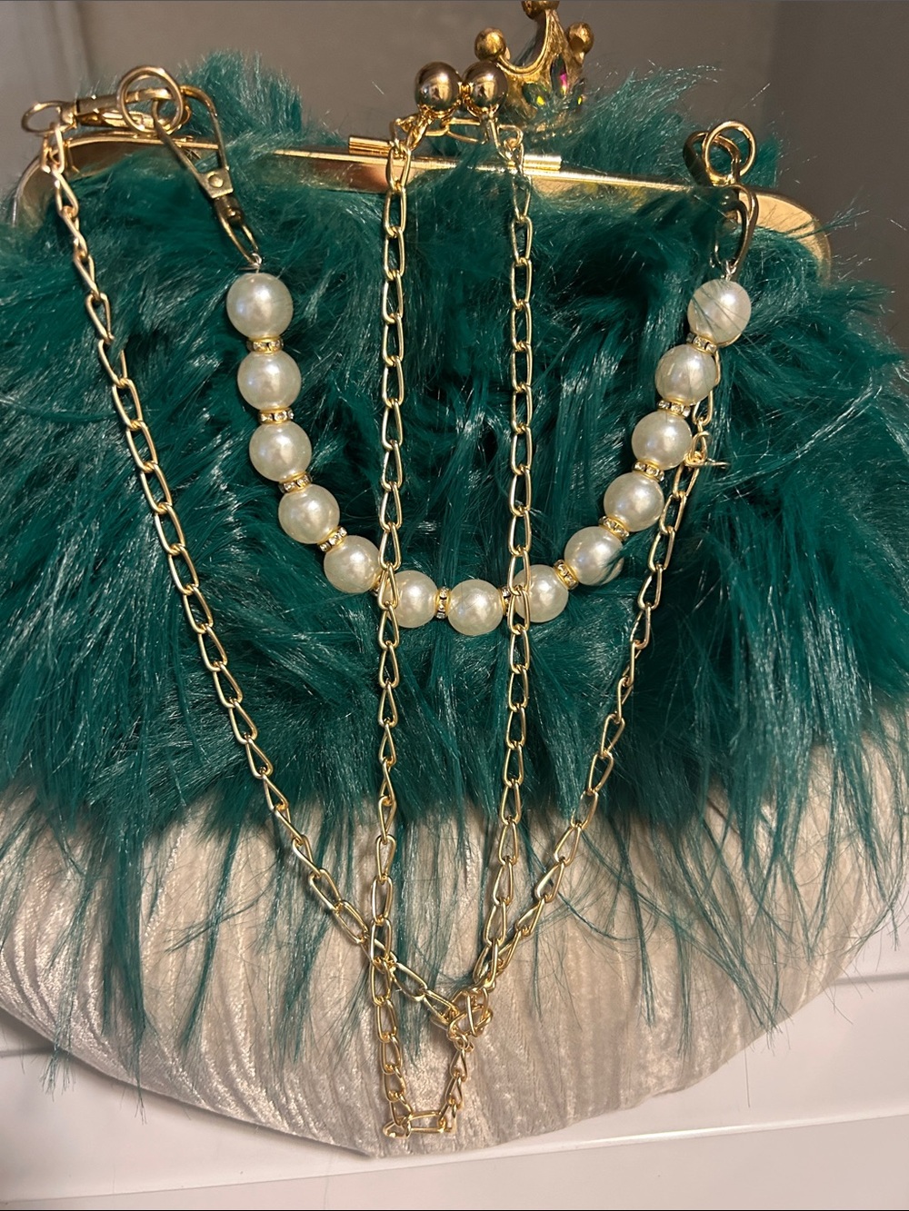 Green Feather Pearl-Accent Evening Clutch - Unbranded